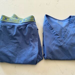 Med Couture Activate Scrub Set